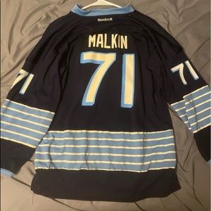 Evgeni Malkin Winter classic jersey